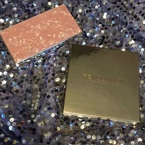 Revolution Palette Set.